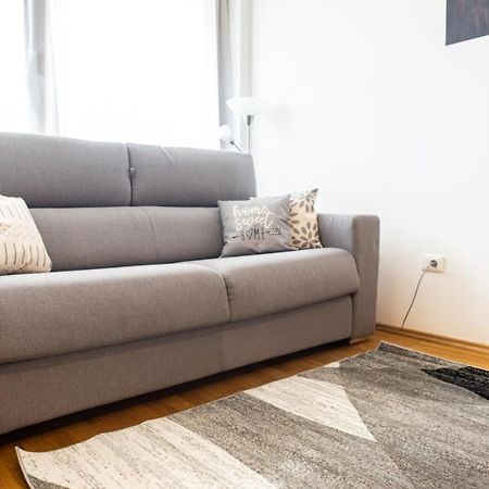 מראנו Flow Apartments Astoria מראה חיצוני תמונה