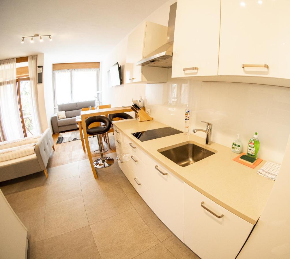 מראנו Flow Apartments Astoria מראה חיצוני תמונה